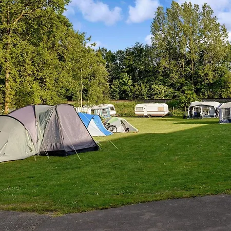 Holiday Viii Jelling